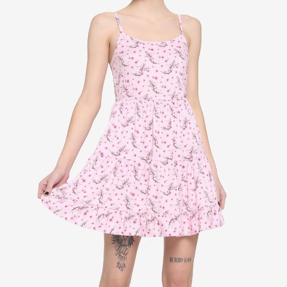 Hot Topic Dresses & Skirts - Hot Topic Sakura Moon Tiered Dress